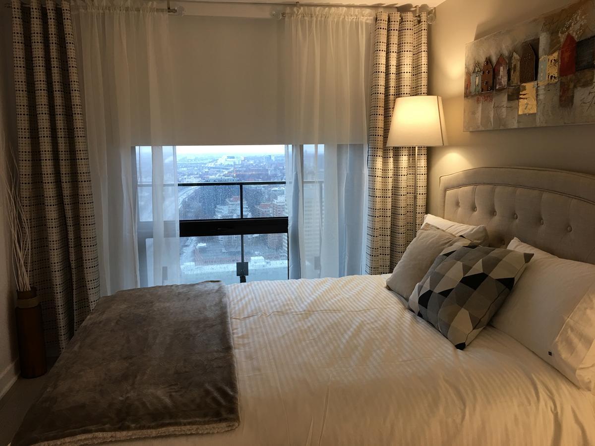 Luxury Home In Downtown מונטריאול מראה חיצוני תמונה